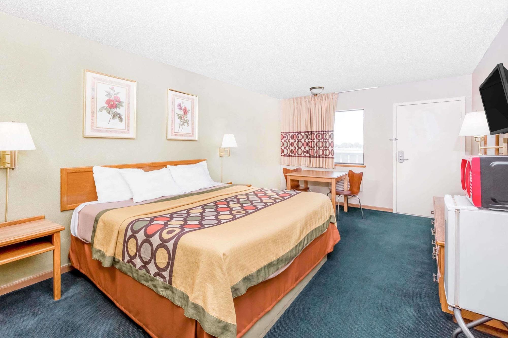 Budgetel Inn & Suites Butler Екстер'єр фото